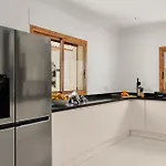 Karat Luso Vila Costa Adeje (Tenerife)